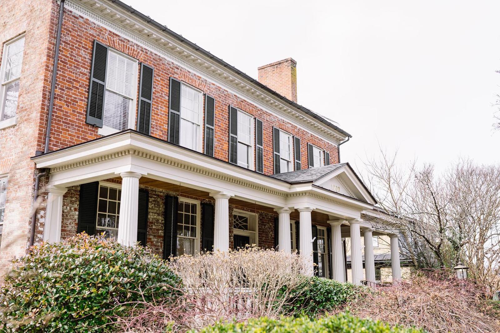 Ironclad Inn And Bourbon Room Fredericksburg Ngoại thất bức ảnh