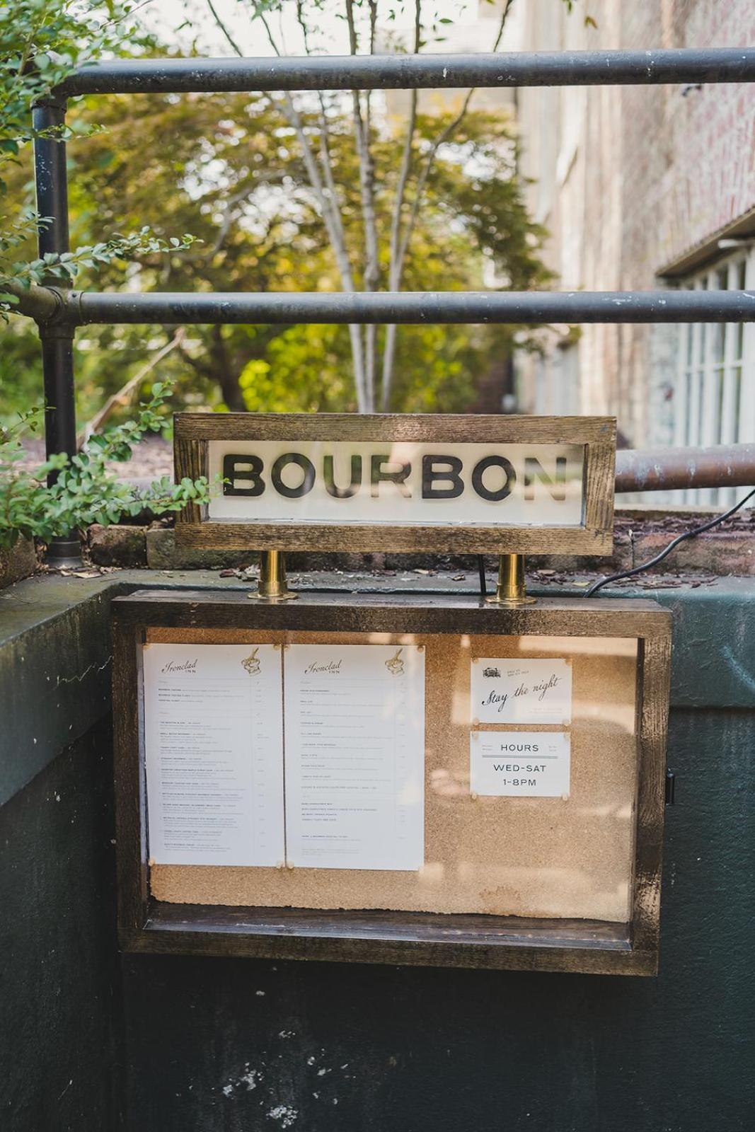 Ironclad Inn And Bourbon Room Fredericksburg Ngoại thất bức ảnh